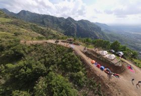 Camping di Bukit Tunggangan Trenggalek: Daya Tarik, dan Perlengkapan Wajib